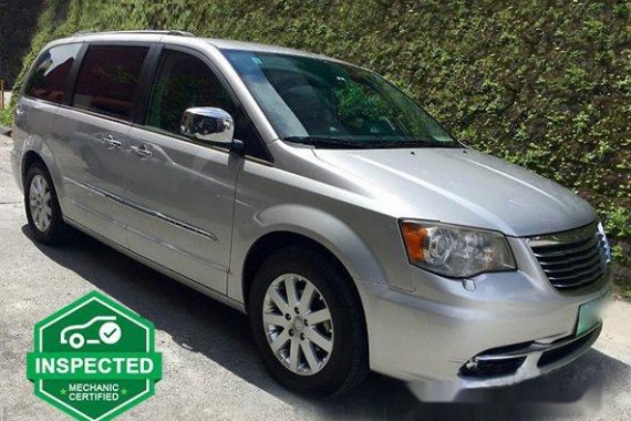 Chrysler Town and Country 2012 A/T for sale 