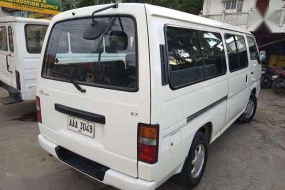 2014 Nissan Urvan Shuttle MT White For Sale 