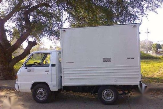 2004 Mitsubishi L300 Aluminum Van For Sale 