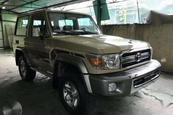 Toyota Land Cruiser LX V6 Gas 4x4 MT 2017 for sale 