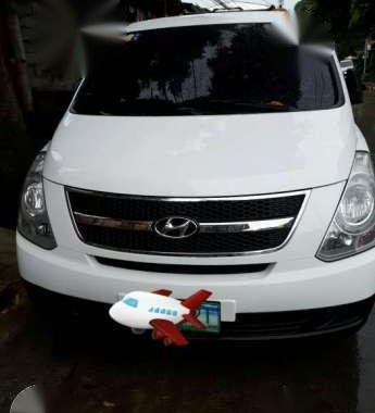 2013 Hyundai Starex 2.5 TCI MT White For Sale 