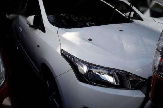 2015 Yaris 1.3E White Manual Gasoline 538k