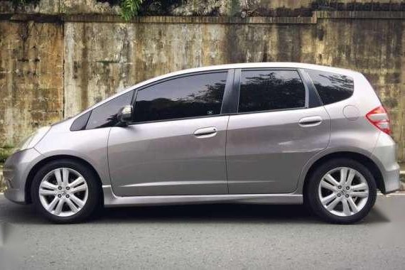 Honda Jazz 2009 AT top of the line 355k rush
