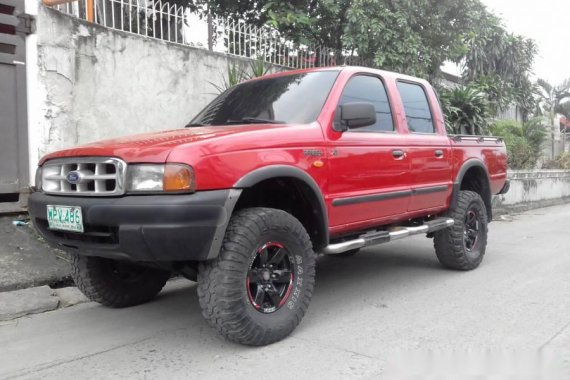 Well-kept Ford Ranger 4x2 XLT 2001 for sale