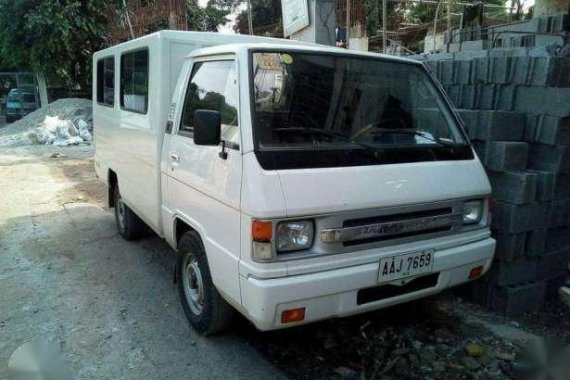 2014 Mitsubishi L300 FB Exceed