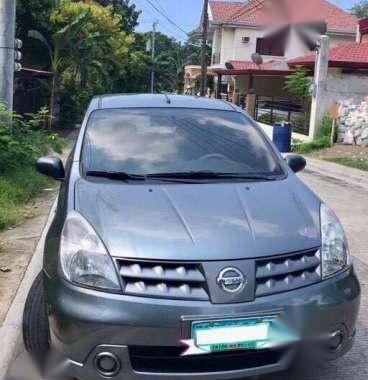 Lady Owned Nissan Grand Livina 2011 MT For Sale