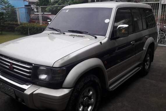 1990 Mitsubishi Pajero 4x4 SILVER FOR SALE