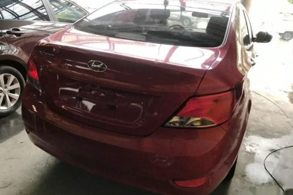 Hyundai Accent 2015 sedan red for sale 