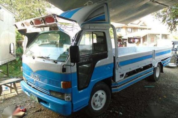 For sale like new Isuzu Elf NPR Wide 