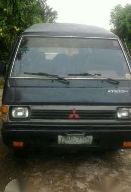 Mitsubishi l300 versa van diesel 1994 model ( rush sale)