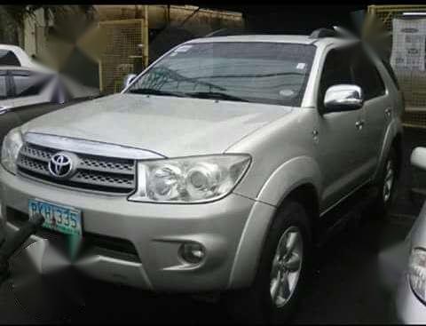 All Original Toyota Fortuner G 2.5 2010 For Sale