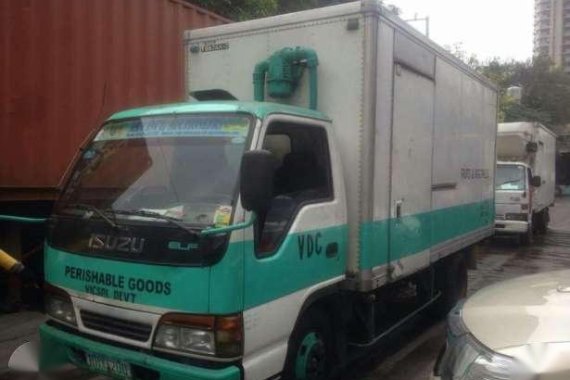For sale Isuzu Elf good as new 