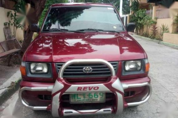 Toyota Revo dlx 2000 model for sale 