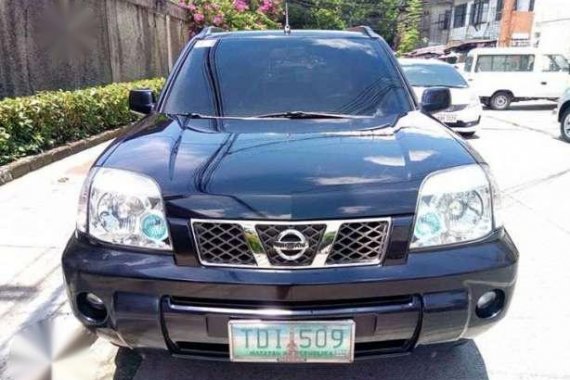 Clean In And Out 2011 Nissan Xtrail AT For Sale