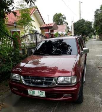 Isuzu fuego 03