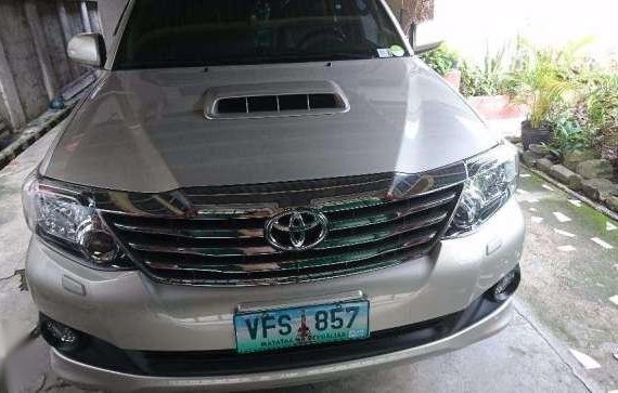 2013 Toyota Fortuner G MT Golden For Sale 