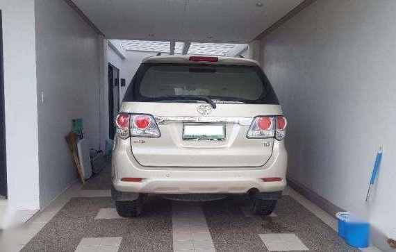 Toyota Fortuner 2012 G MT Diesel