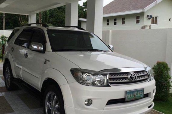 Toyota Fortuner 2009 P680,000 for sale