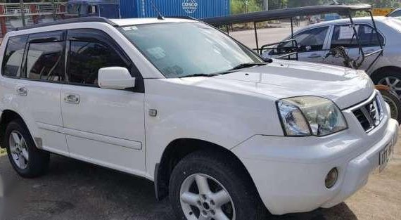 Nissan X-trail 2005 Manual White For Sale 