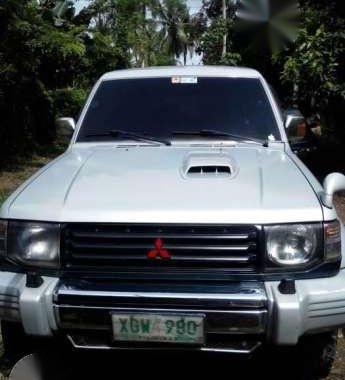 Mitsubishi Pajero 2016 MT Silver SUV For Sale 