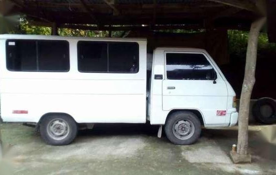 Mitsubishi L300 Fb dual aircon malamig