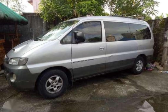 hyundai starex 2001
