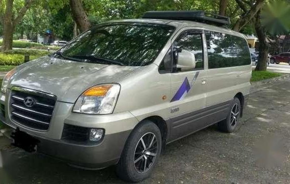 Hyundai Starex Crdi 2007 AT Grey For Sale 