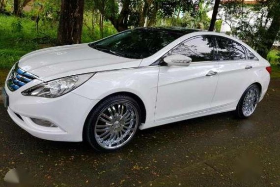 Top Of The Line Hyundai Sonata 2010 For Sale