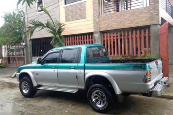 strada 4x4 2001