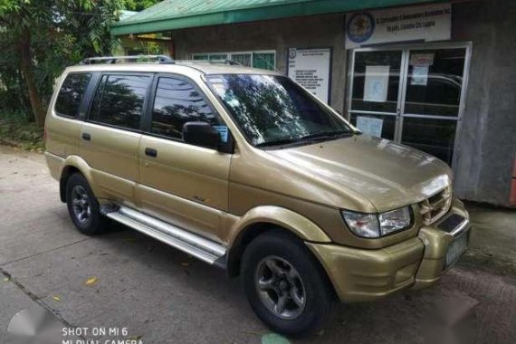 Very Well Kept Isuzu Crosswind Xuvi 2003 AT For Sale