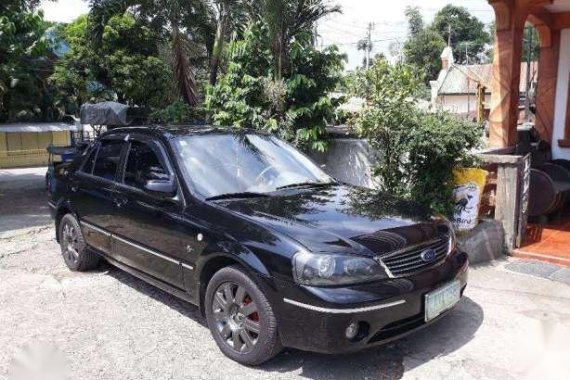 Ford lynx ghia 2005model top of the line fresh 168k only rush rush