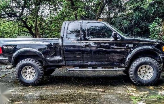 1999 Ford F150 Lariat 4WD AT Black For Sale 