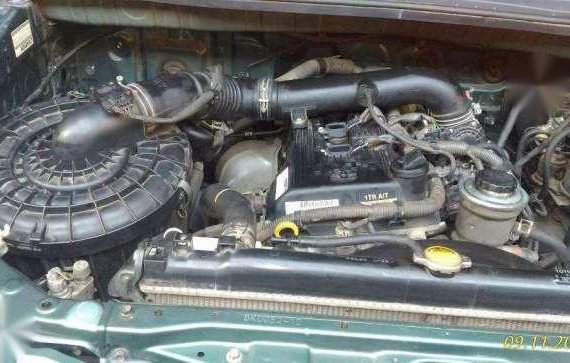 2010 Toyota innova gas