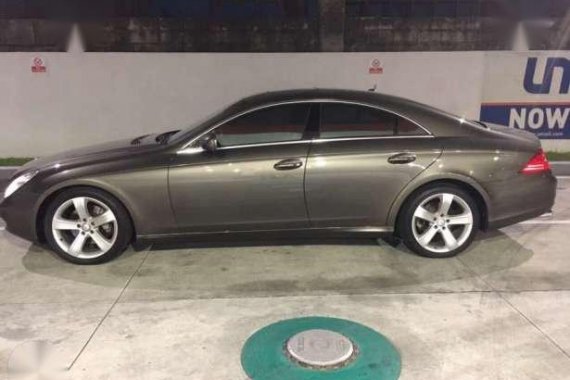 2008 Mercedes Benz CLS 350 AT Brown For Sale 