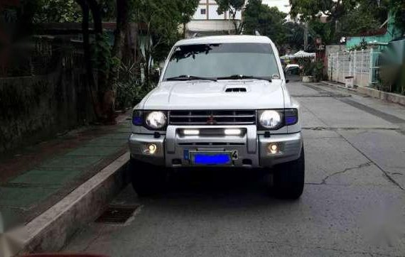 Mitsubishi Pajero Fieldmaster 2003 AT White For Sale 