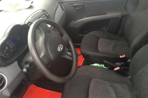 Hyundai i10 2012 Matic Gray For Sale 