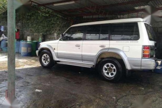 98 model pajero local orig manual 4d56