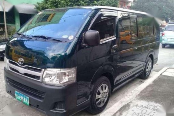 2013 Toyota HiAce Commuter MT Green For Sale 