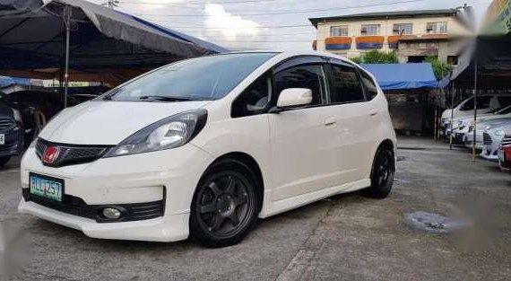 2012 Honda Jazz 1.5 MMC AT White For Sale 