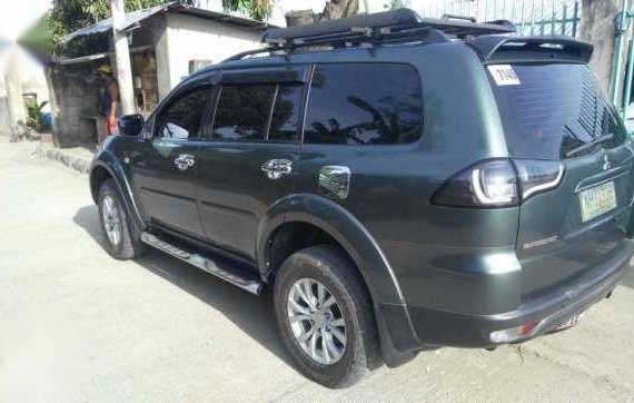 09 GLS Montero sport