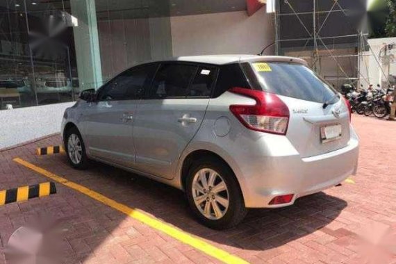 Toyota Yaris 2015 E MT