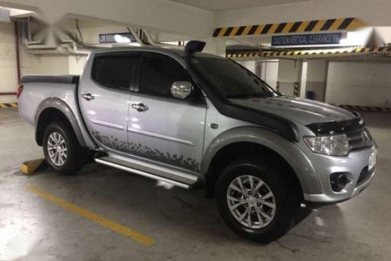 Steal Strada 4x4 not hilux fortuner montero navarra ranger lc