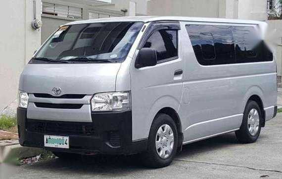 2015 HIACE Commuter Van vs Urvan 2016 grand starex 2014 2013 Grandia