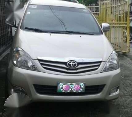 Toyota Innova E 2012 not Montero Fortuner Vios