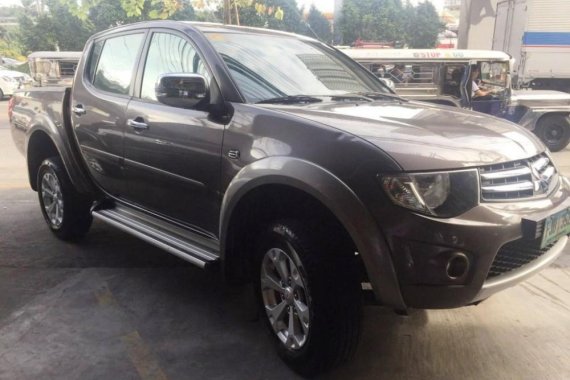 2013 Mitsubishi Strada Manual Diesel well maintained for sale 