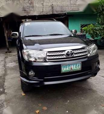 Toyota Fortuner 2010 G Variant