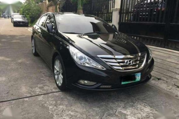 2011 Hyundai Sonata Premium Panoramic Sunroof For Sale 