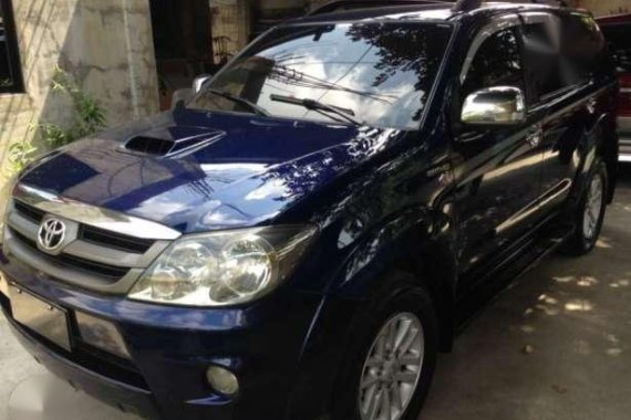 toyota fortuner 4x4