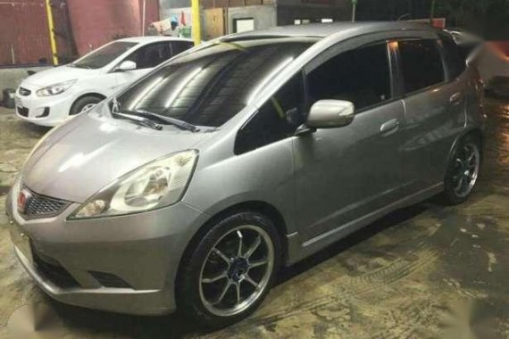 2009 honda jazz 1.5 vtec paddle shift top of the line sale or swap