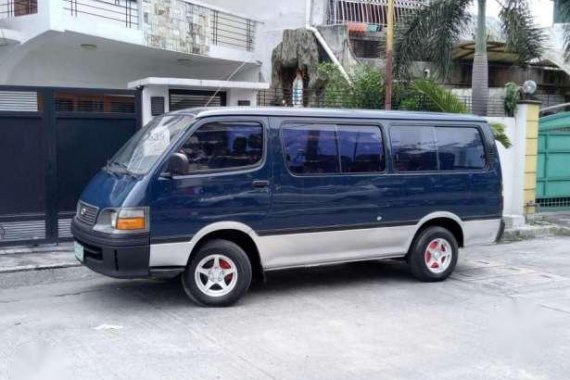 Very Fresh 2001 Toyota Hiace Commuter 2.4 Diesel For Sale